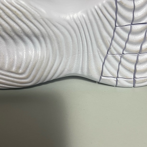 Nike girls  Running Shoes 5.5 - Picture 5 of 7